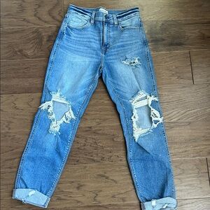 STUDIO BLUE RELAXED FIT Sz 28 women’s ankle distressed Jeans with rolled hem